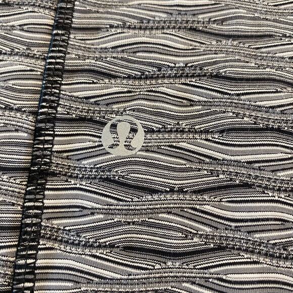 Lululemon Speed Tight‎ II Leggings Textured Wave Silver Spoon Black Size 6 - Picture 6 of 9